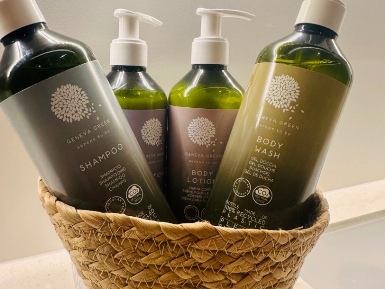 Catamaran to hire El Gouna at the best price