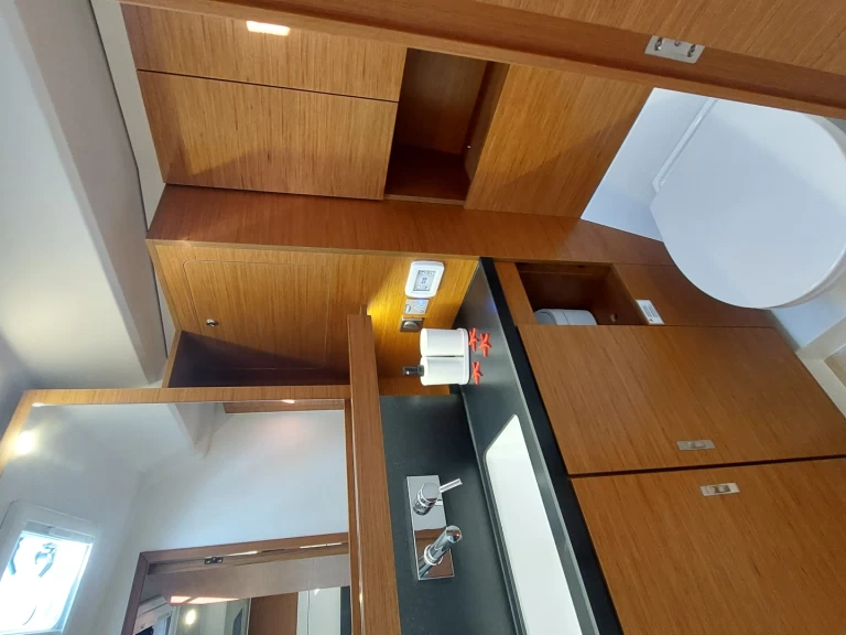 Yacht charter Castiglioncello - Hanse Hanse 460 - 4 cabine - 2 bagni - 8 posti letto on SamBoat