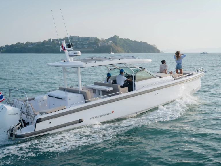 Hire a Axopar 37 T-Top Phuket (City)