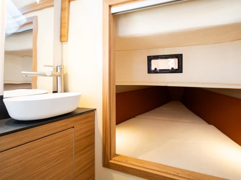 LILIBAEUM YACHT LIPARI 31 charter bareboat or skippered in  Taormina