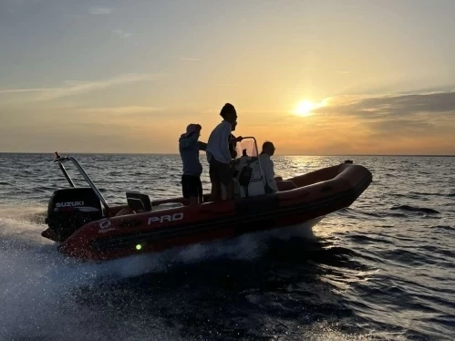 Hire RIB with or without skipper Zodiac Port la Forêt