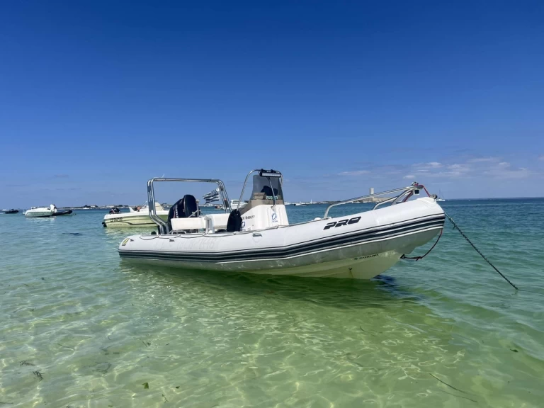 Zodiac Pro Open 650 charter bareboat or skippered in  La Forêt-Fouesnant
