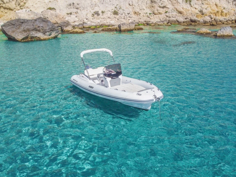 Hire a Salpa Salpa Soleil 20 Cagliari