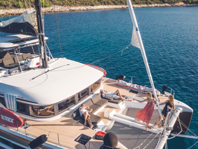 Hire a Lagoon Lagoon 50 Kaštela