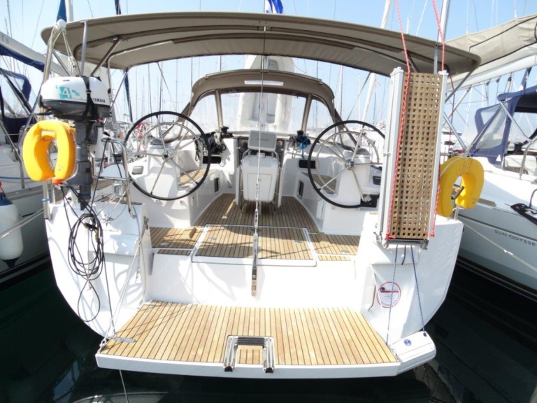 Sailboat hire in Benitses - Jeanneau Sun Odyssey 479