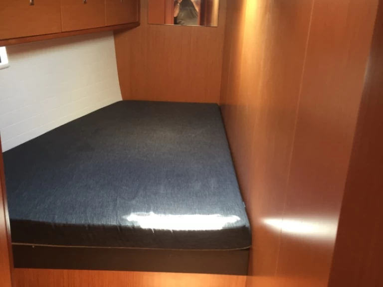 Charter a Bavaria Cruiser 51 in Skiathos on Samboat