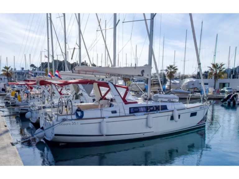 Bénéteau Oceanis 35.1 charter bareboat or skippered in  Split