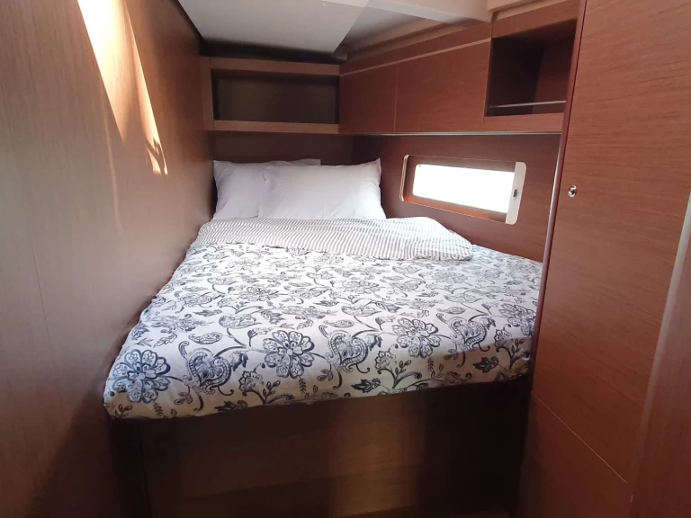 Hire Sailboat with or without skipper Bénéteau Split