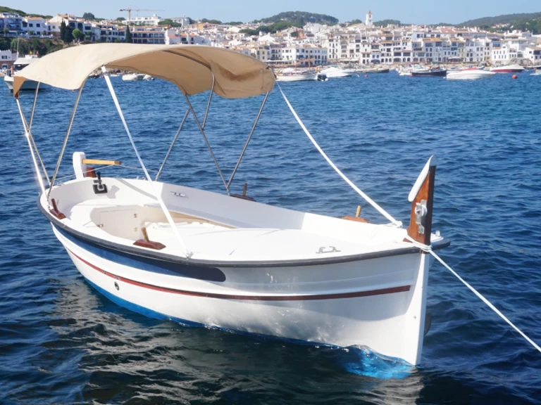 Motorboat hire in Calella de Palafrugell - Pascual Calafat 27
