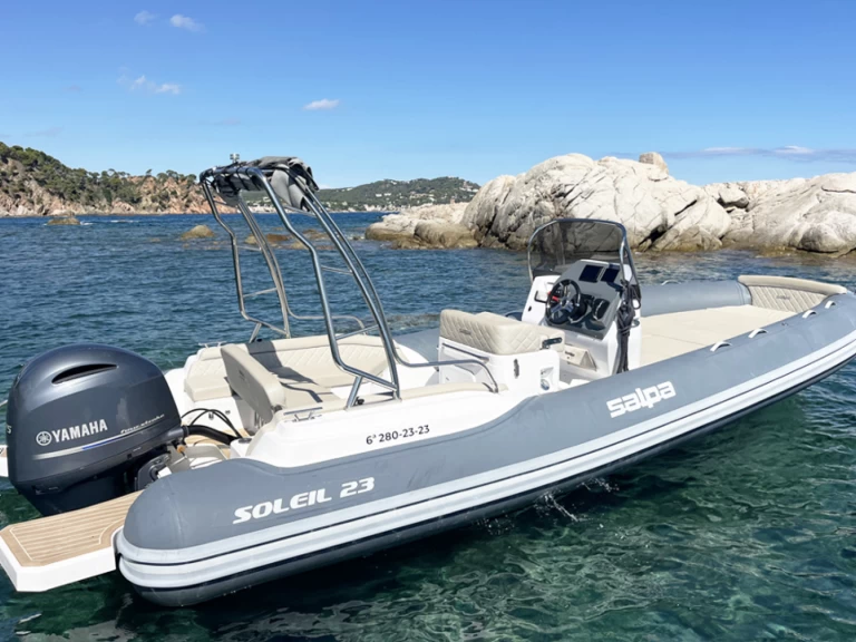 Hire a Salpa Salpa Soleil 23 Marina de Palamós