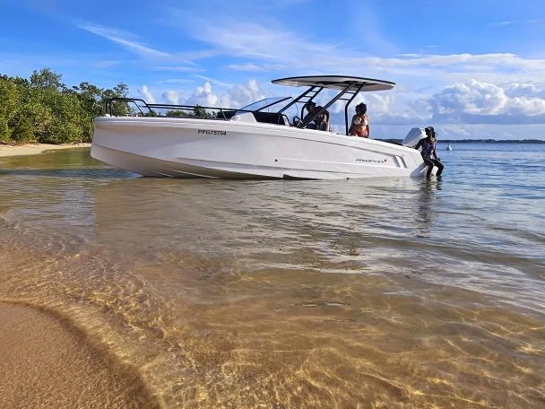 Yacht charter Pointe-à-Pitre - Axopar Axopar 25 Cross Top on SamBoat