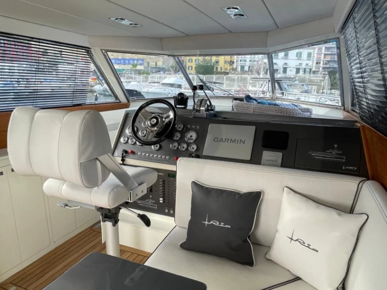 Hire Motorboat with or without skipper Rio Porto di Mergellina