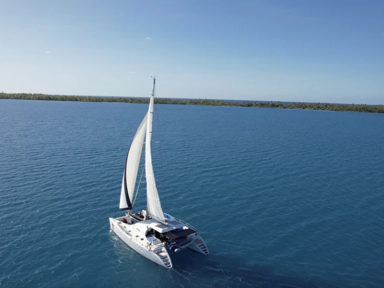 Charter a Lagoon Lagoon 570 in Papeete on Samboat