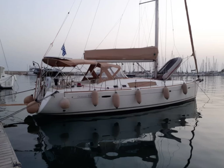 Sailboat to hire Paros (Island) at the best price