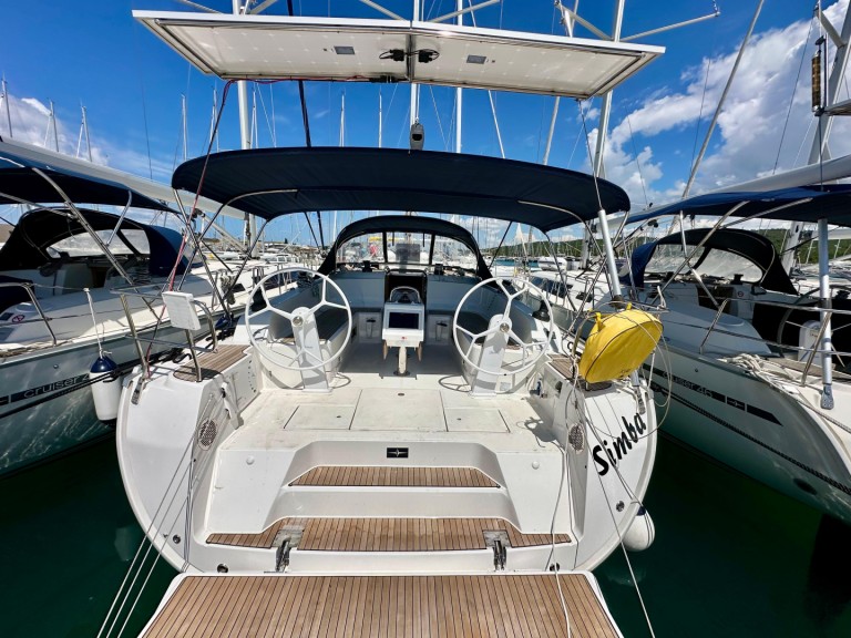 Sailboat hire in Sukošan - Bavaria Cruiser 46