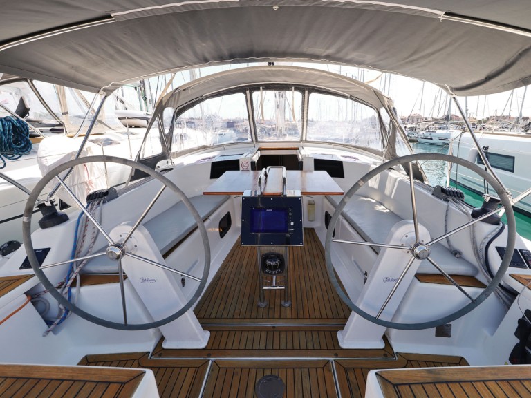 Yacht hire Biograd na Moru cheap Hanse 385