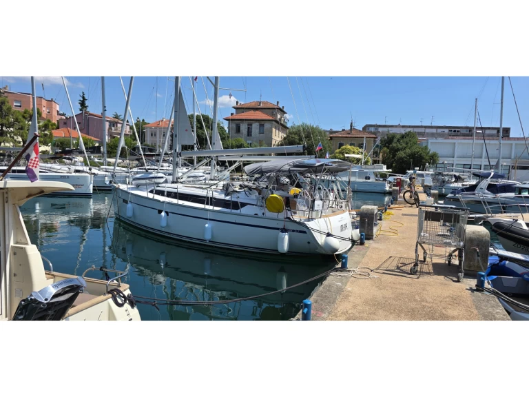 Sailboat to hire Zadar at the best price