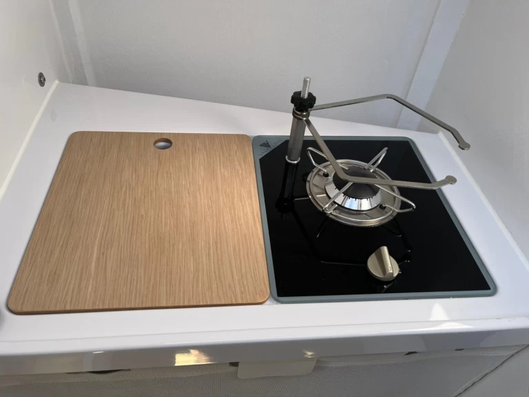 Yacht hire Split cheap First 27