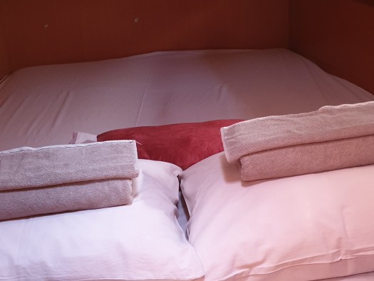 Sailboat to hire Paros (Island) at the best price