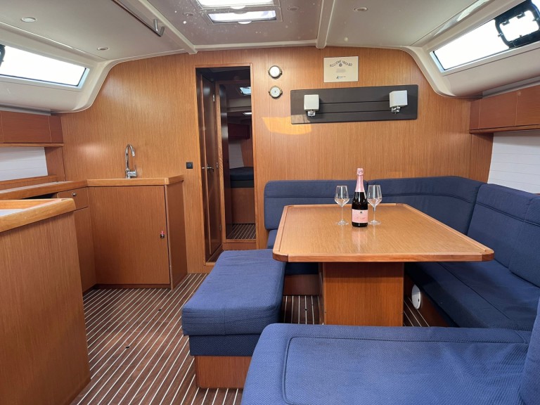 Hire a Bavaria Cruiser 51 Sukošan