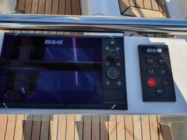 Hire Sailboat Elan with a boat licence