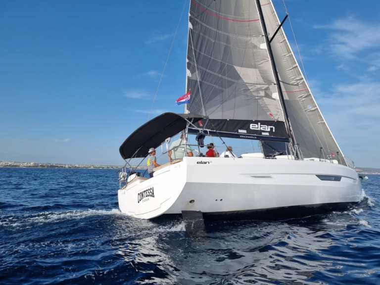 Hire Sailboat Elan with a boat licence