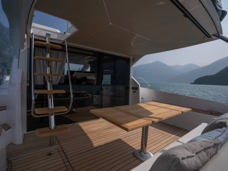 Hire Luxury Yacht with or without skipper Sessa Marine Sukošan