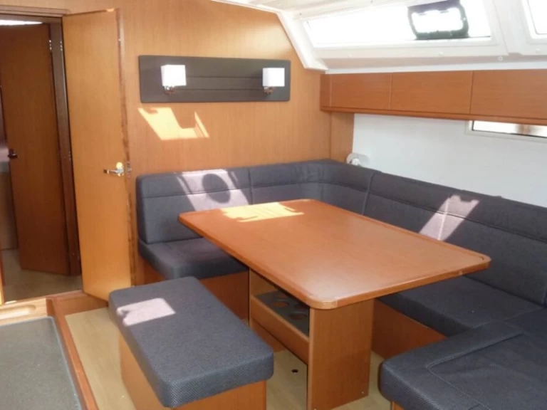 Hire a Bavaria Cruiser 46 Marmaris