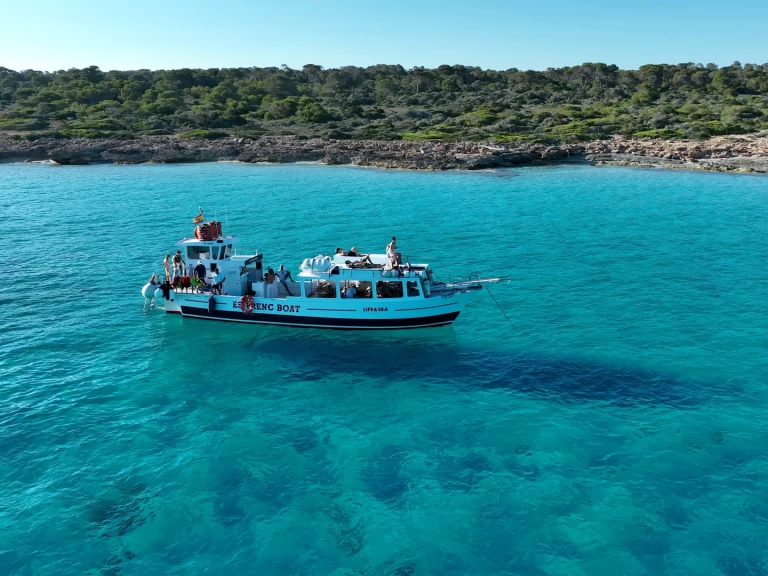 Yacht charter Colònia de Sant Jordi - ASTILLEROS Y VARADEROS DE TARRAGONA Modelo 1 on SamBoat