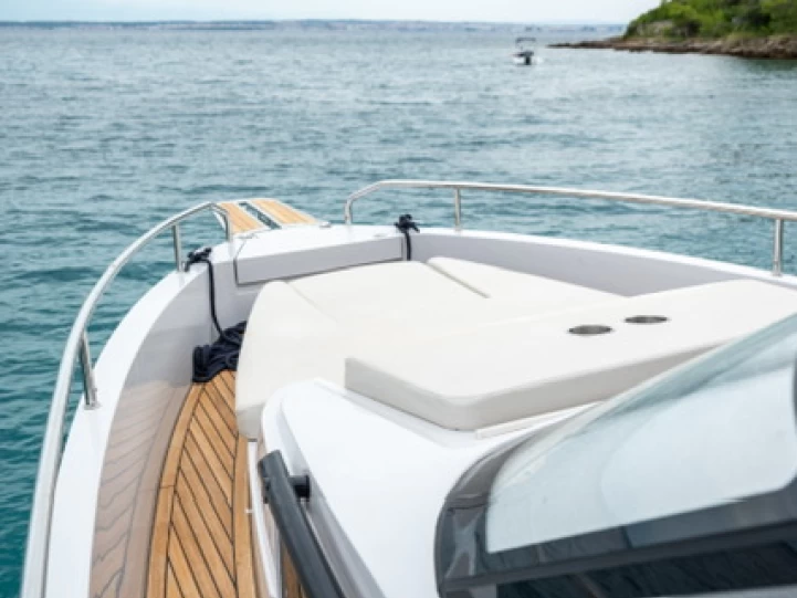 Motorboat hire in Preko - RYCK 28