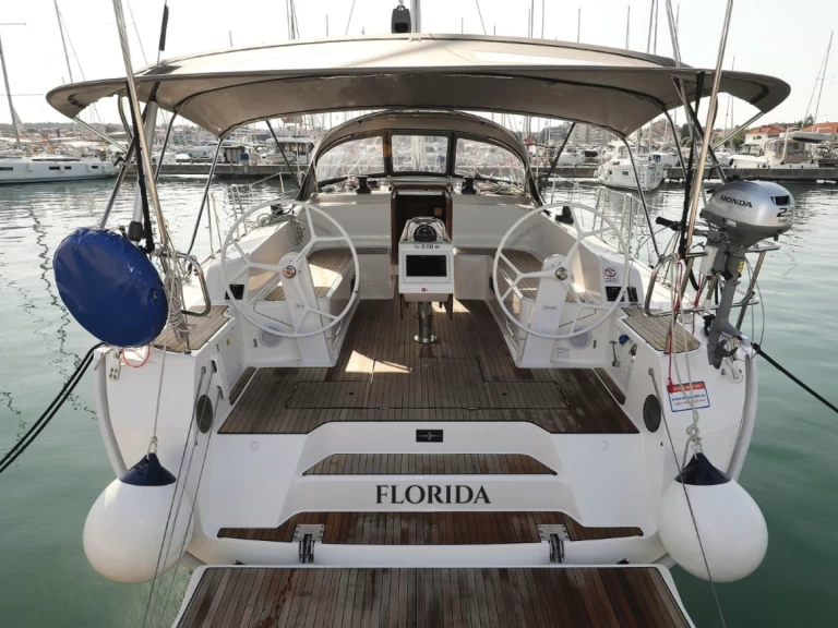 Hire Sailboat with or without skipper Bavaria Biograd na Moru