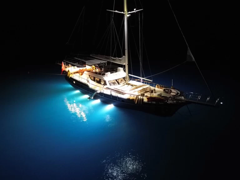 Yacht hire Göcek cheap Gulet