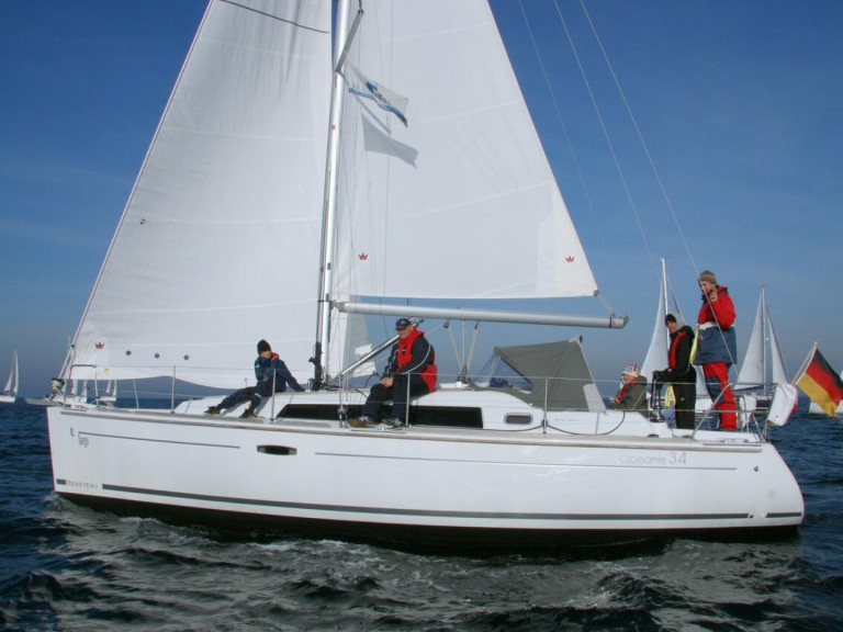 Yacht charter Heiligenhafen - Bénéteau Oceanis 34.2 on SamBoat