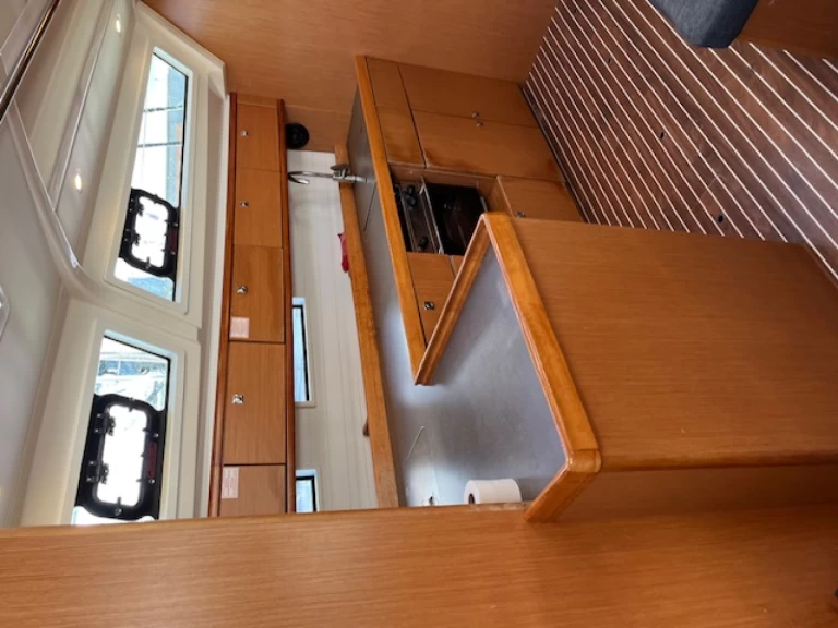 Yacht charter Angra do Heroísmo - Bavaria Cruiser 46 on SamBoat