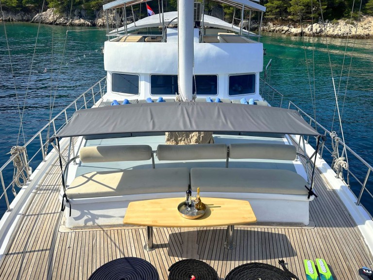 Yacht charter Šibenik -  Gulet on SamBoat