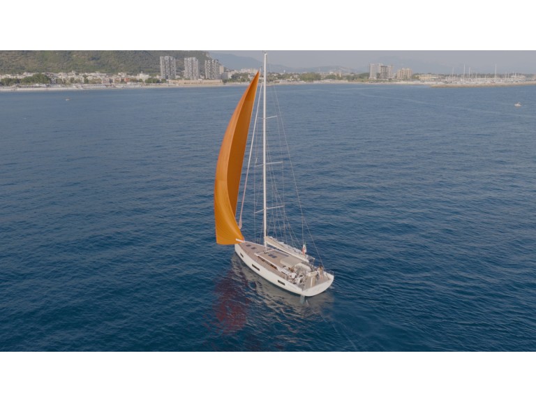 Hire a Solaris Solaris 50 Salerno