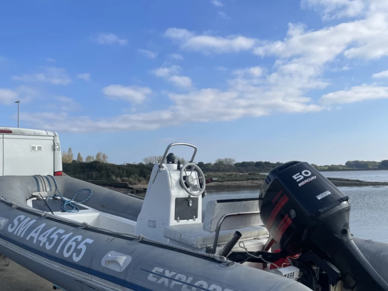 RIB hire in Vannes - Explorer 5.25