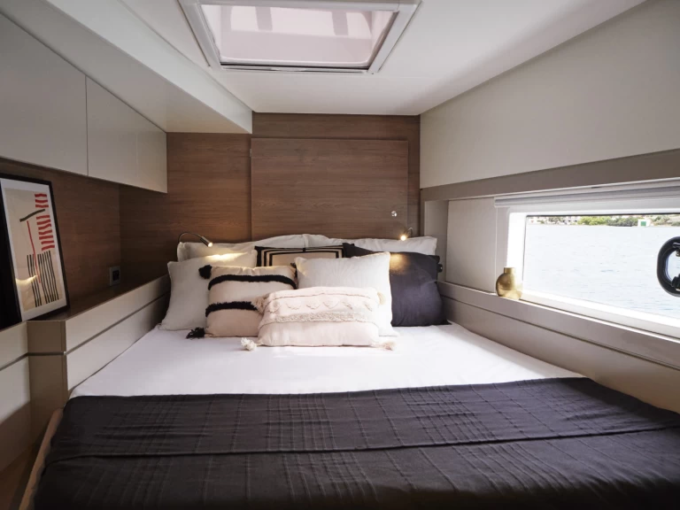 Catamaran to hire Ibiza Magna at the best price