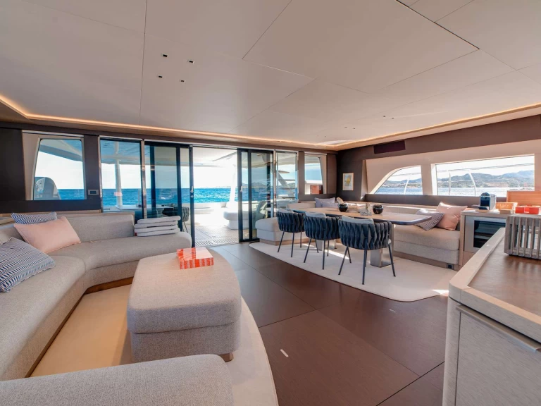 Luxury Yacht hire in Caribbean - Lagoon ZENIT