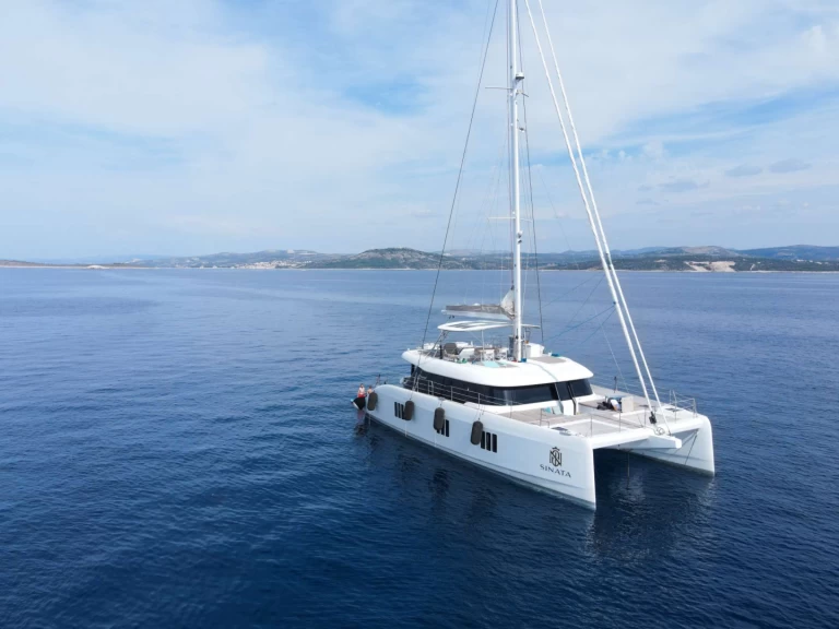 Luxury Yacht to hire Rogoznica at the best price