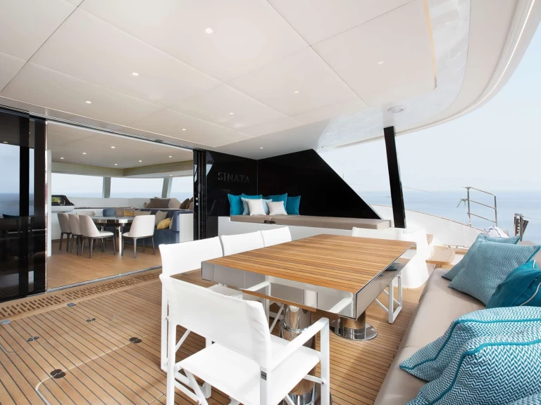 Luxury Yacht to hire Rogoznica at the best price