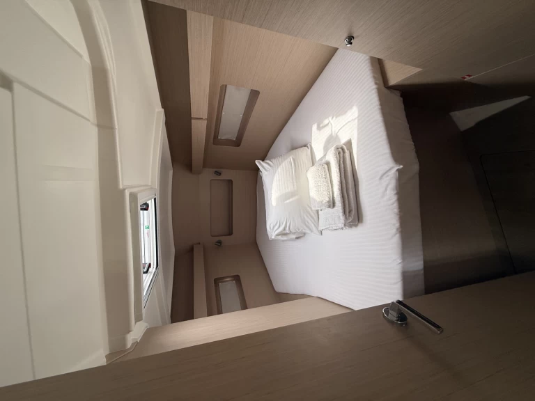 Hire Sailboat Bénéteau with a boat licence