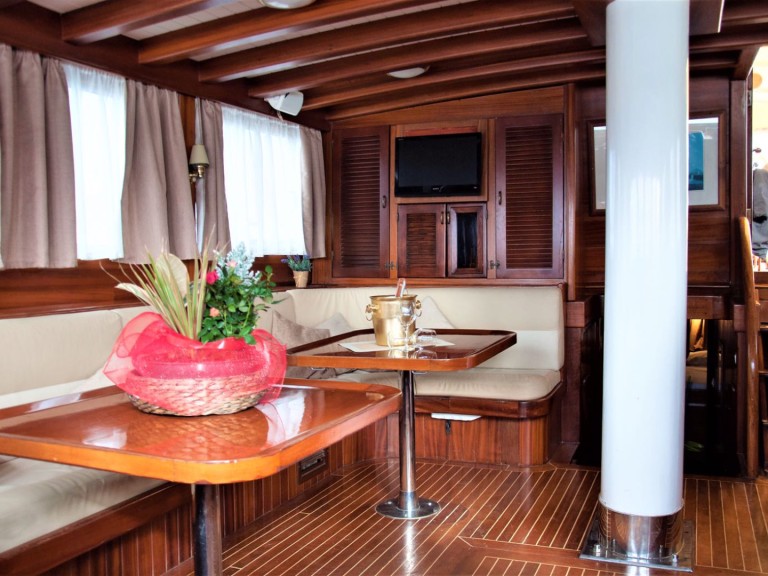 Hire Sailboat with or without skipper  Milazzo