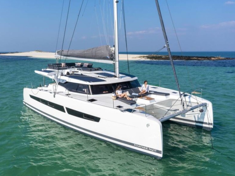 Yacht hire Zakynthos cheap Aura 51