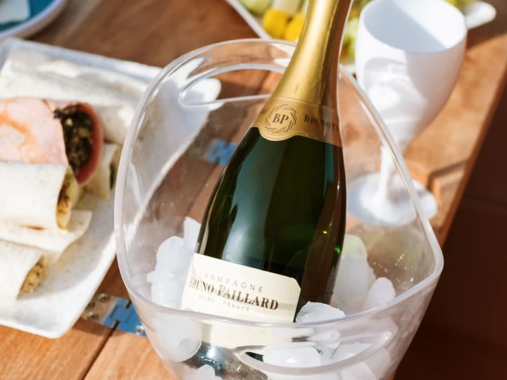 Yacht hire Pylos cheap Saxdor 320 GTO