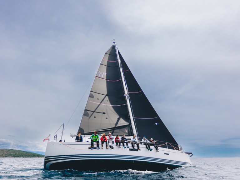 Hire Sailboat X-Yachts with a boat licence