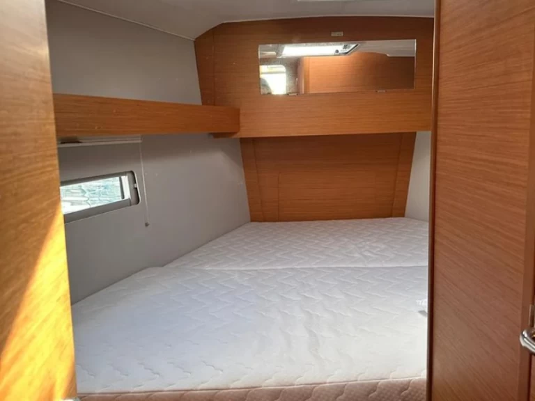 Yacht hire Cagliari cheap Dufour 390 GL