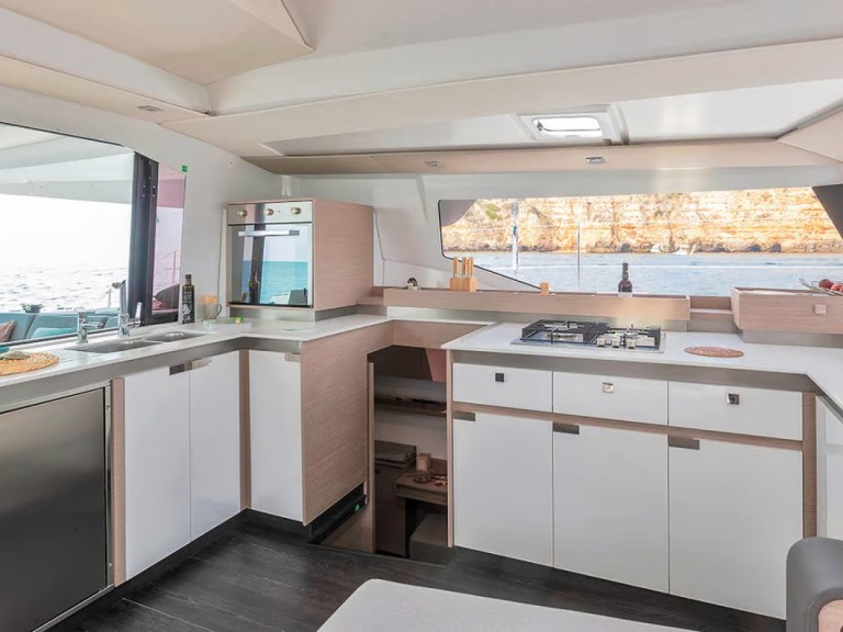 Catamaran to hire Palermo at the best price