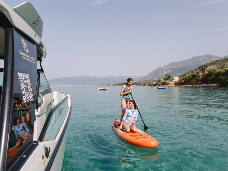 Motorboat to hire Pylos at the best price