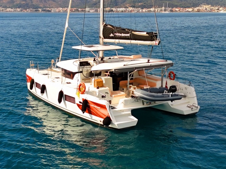 Hire Catamaran with or without skipper Lagoon Marmaris